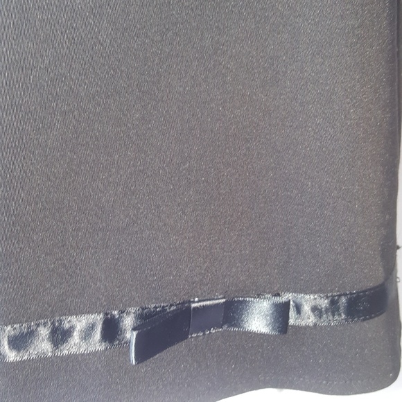 Sz 1 circle skirt with bow trim  black on black - Picture 6 of 6